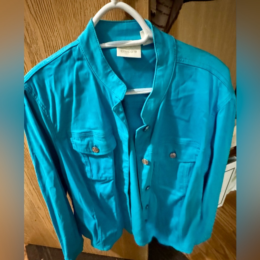 Chico’s Sateen Jacket (LS Jacket) Size 3 Aqua Color